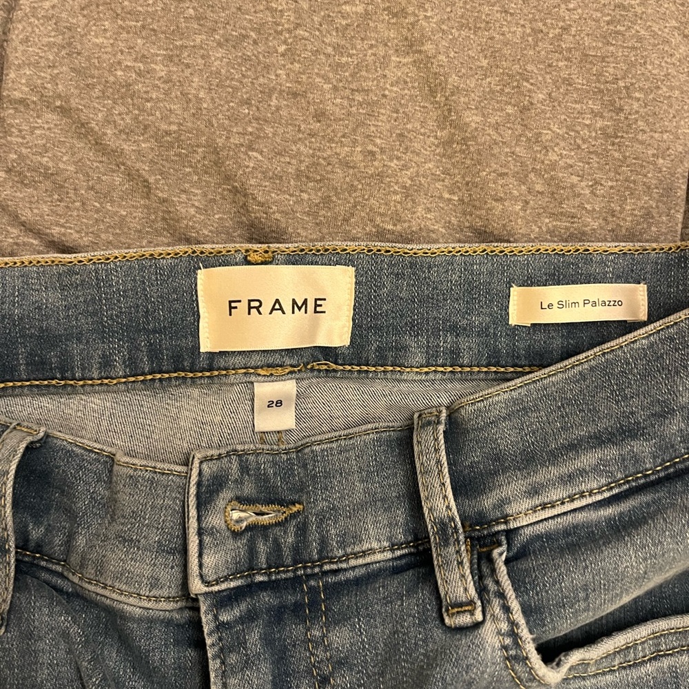 FRAME LE slim palazzo jeans blue springs size 28 NWT. Never worn outside. - Picture 4 of 7